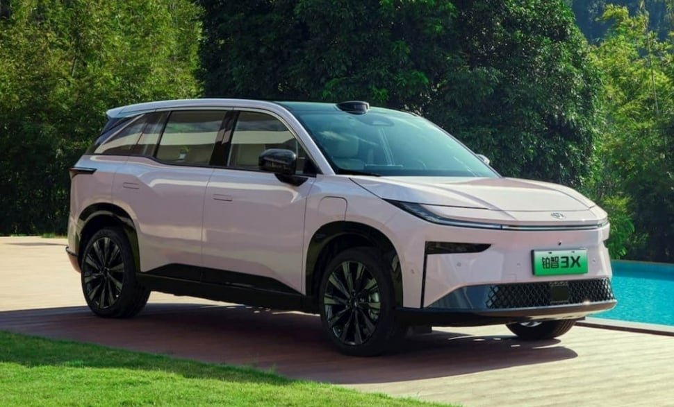 10424-mobil-listrik-model-suv-terjangkau-bz3x